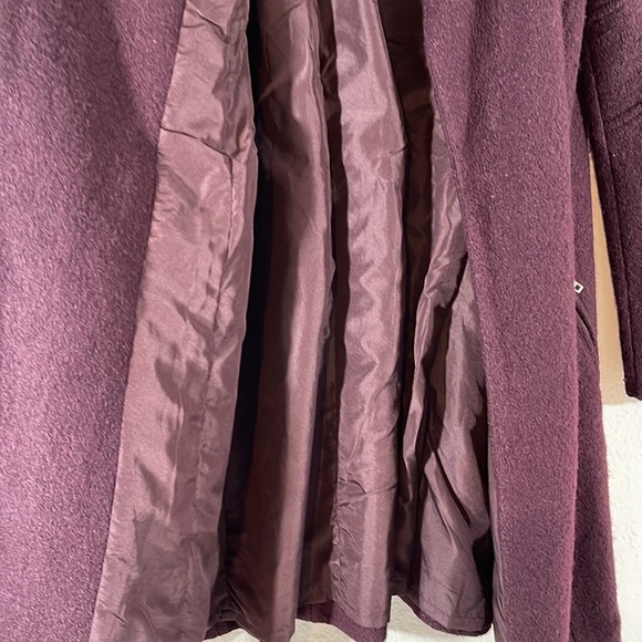 BB Dakota Maroon Wool Trench Coat With Asymmetrical Zip & Front Pockets Size XS - Picture 8 of 10
